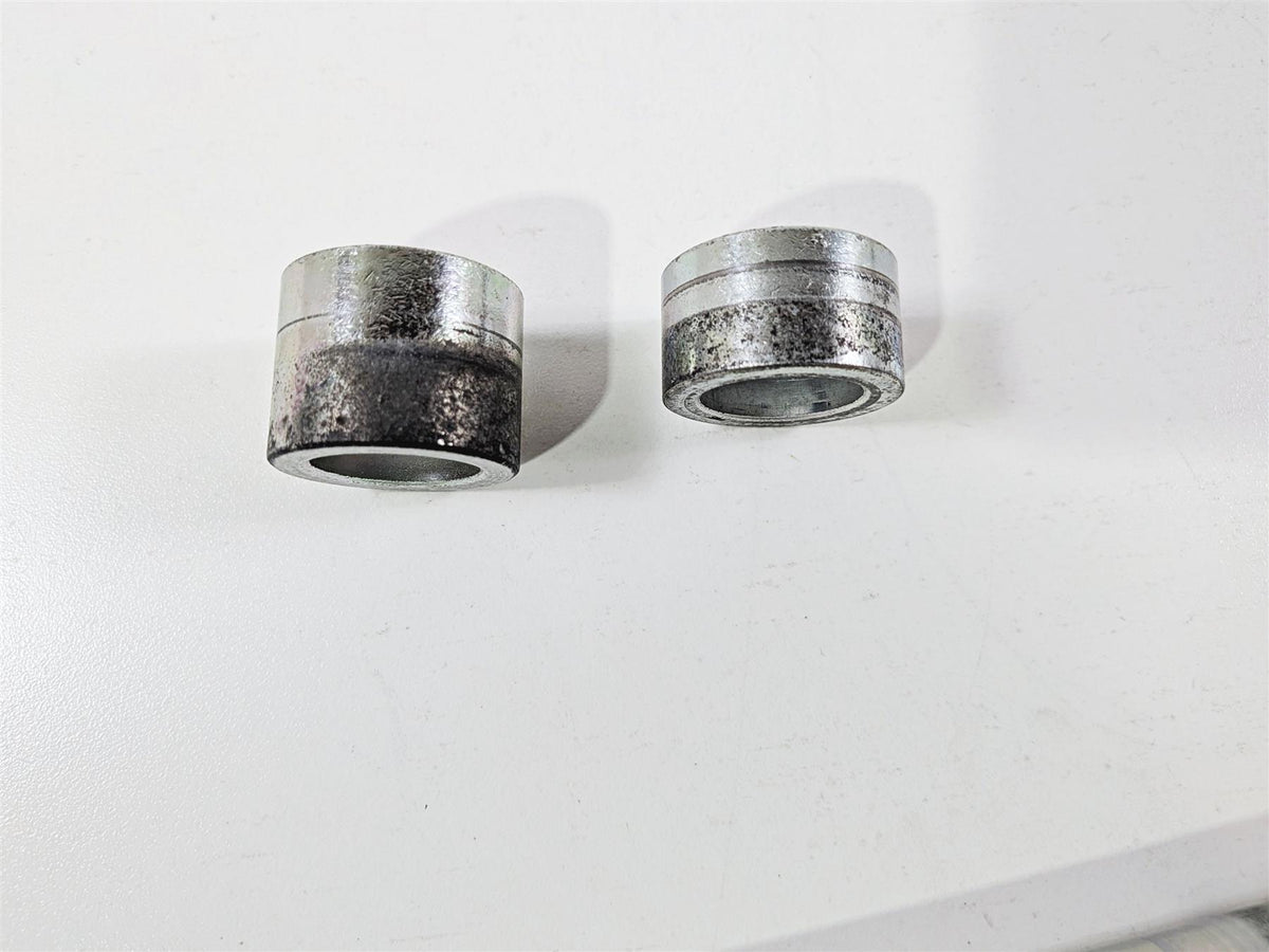2016 Victory Cross Country Front Wheel Spindle Axle 5138509 {{ shop.shopifyCountryName }} - Mototech271