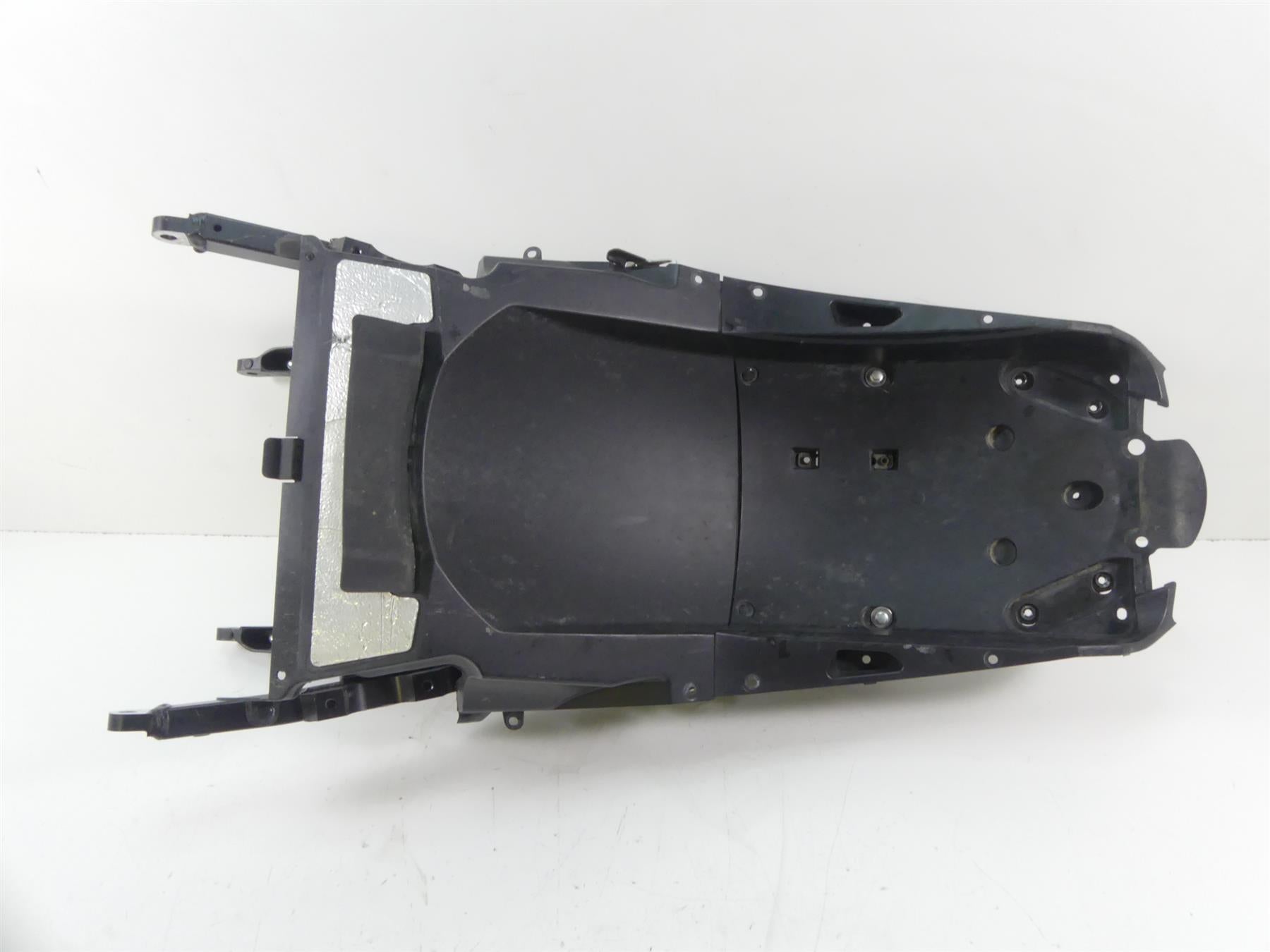 2013 Yamaha VMX17 V-Max 1700 Rear Subframe + Inner Fender 2S3-21190-00-00 {{ shop.shopifyCountryName }} - Mototech271