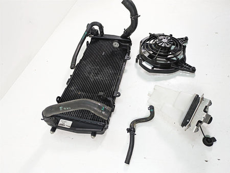 2016 BMW R1200R K53 Radiator Fan Reservoir Hoses Set - No Leaks 17118525833 {{ shop.shopifyCountryName }} - Mototech271