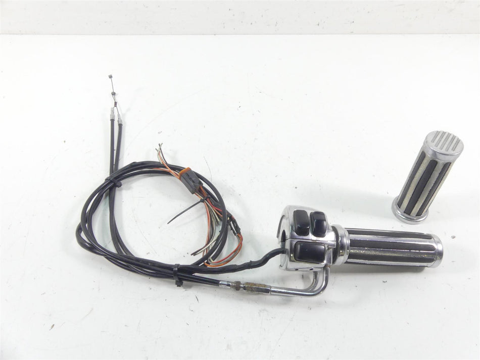 1998 Harley Dyna FXDL Low Rider Right Hand Control Switch Ape Hanger 71684-06A {{ shop.shopifyCountryName }} - Mototech271