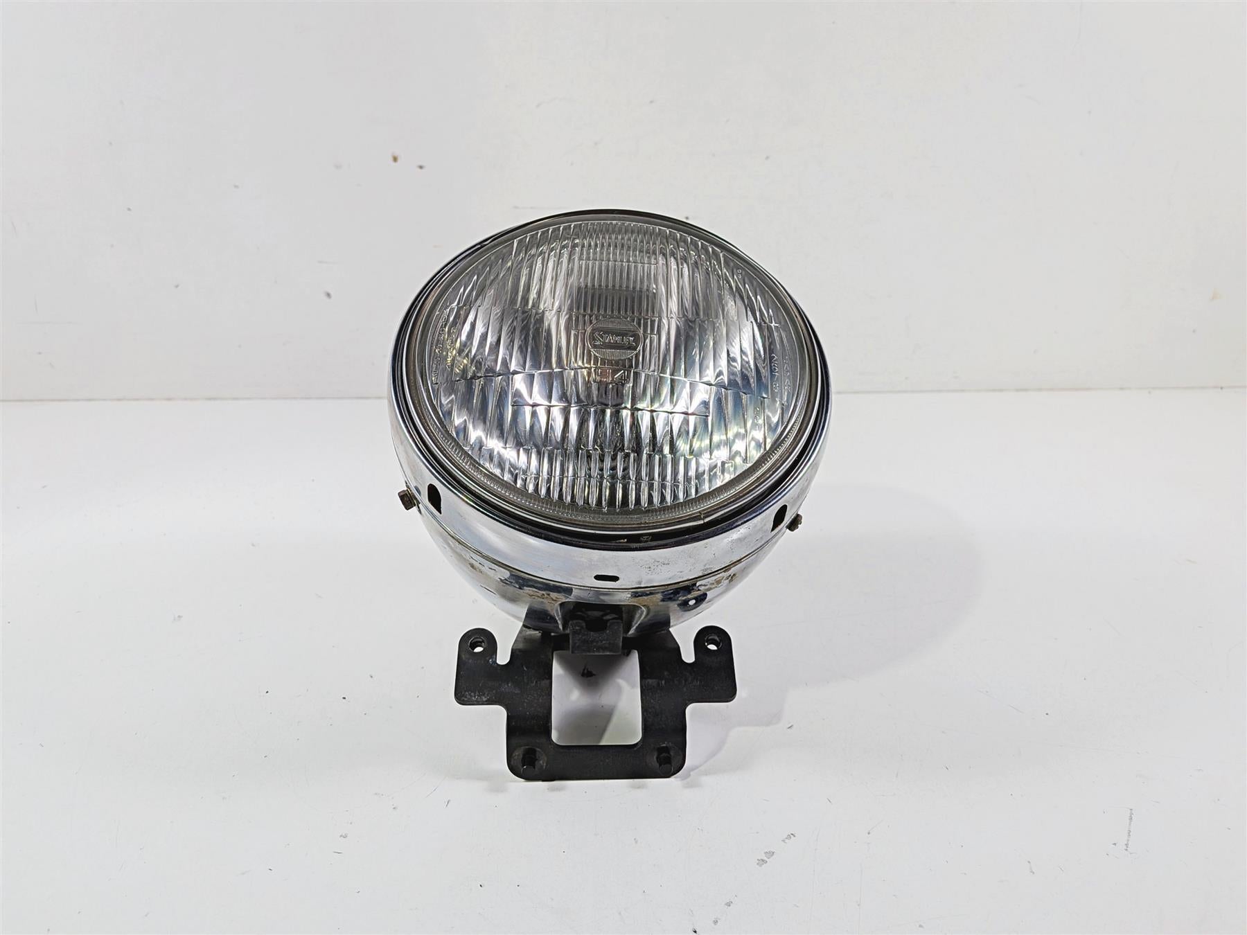 2002 Honda Shadow VT750 CDA Deluxe Headlight Lamp Bucket Lens READ 61301-MBA-000 {{ shop.shopifyCountryName }} - Mototech271