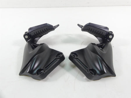 2020 Suzuki GSX1300 R Hayabusa Rear Passenger Footpeg Set 43600-15H20 {{ shop.shopifyCountryName }} - Mototech271