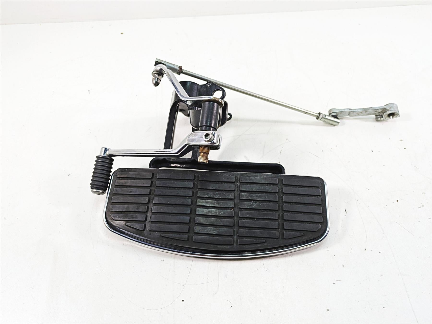 2013 Harley Softail FLSTFB Fat Boy Lo Left Front Floorboard Set -Read 33630-07A {{ shop.shopifyCountryName }} - Mototech271