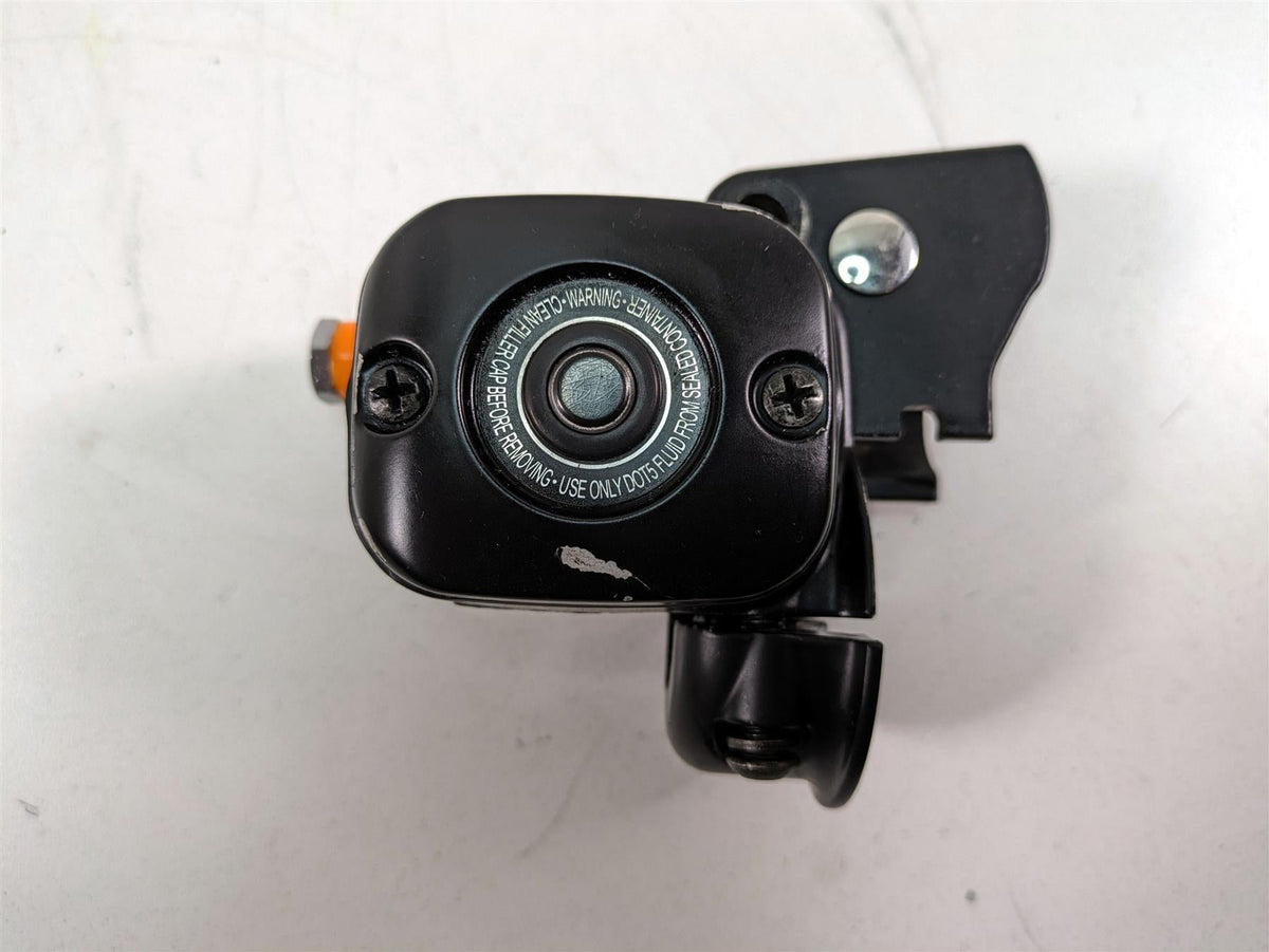 2000 Harley Dyna FXDL Low Rider Front Brake Master Cylinder 11/16" 41700737 {{ shop.shopifyCountryName }} - Mototech271
