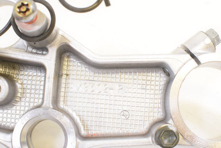 2000 Suzuki TL1000R TL1000 Upper Triple Tree Steering Clamp 51311-02FA0 {{ shop.shopifyCountryName }} - Mototech271