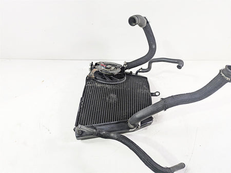 2007 Suzuki GSXR600 Coolant Radiator - No Leaks & Straight 17710-01H00 {{ shop.shopifyCountryName }} - Mototech271