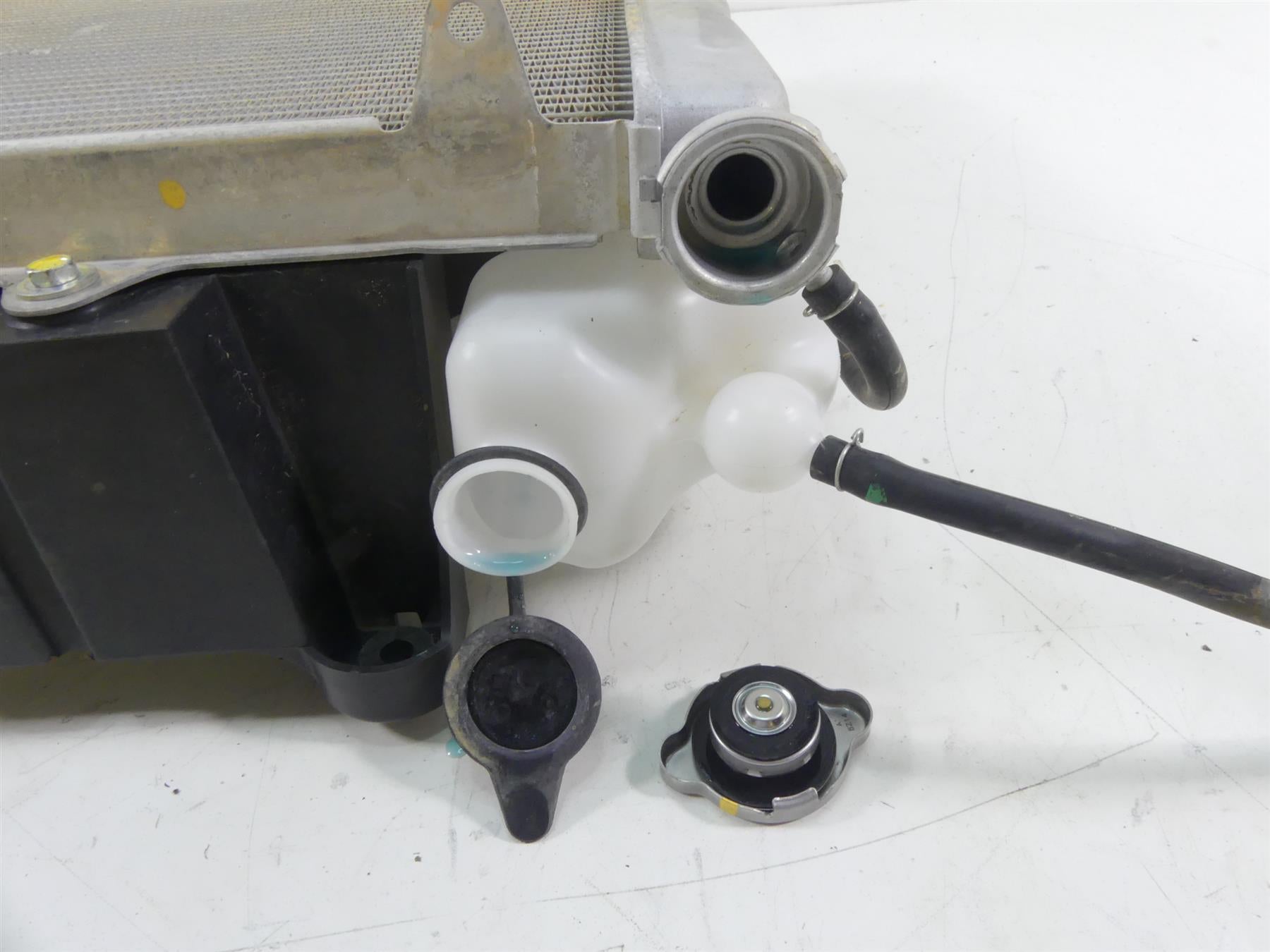 2019 Honda Talon SXS1000 S2R Radiator Fan Reservoir 19010-HL6-A01 19020-HL6-A01 {{ shop.shopifyCountryName }} - Mototech271