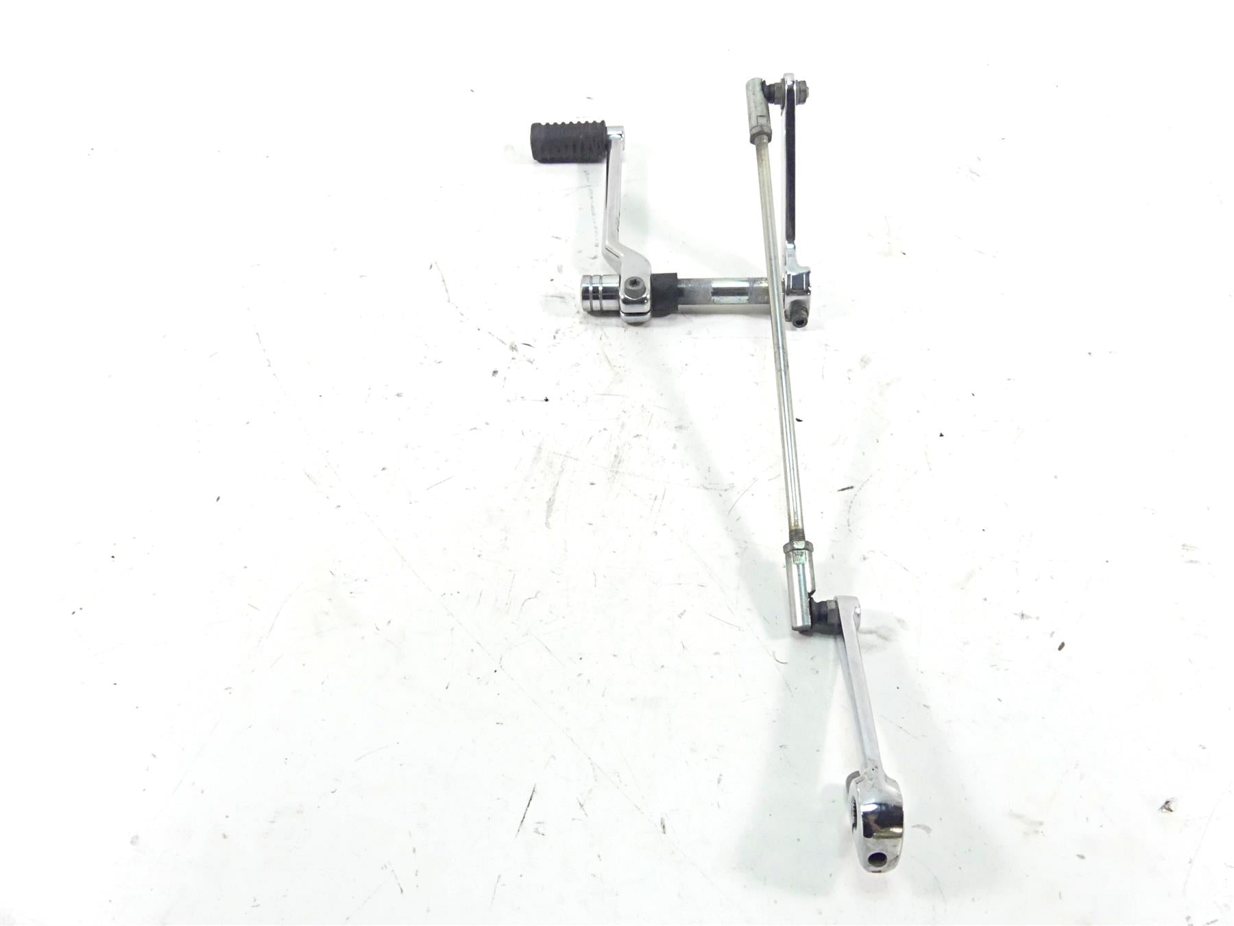 2011 Harley Touring FLTRX Road Glide Shift Lever Shift Pedals Links Set 33895-82 {{ shop.shopifyCountryName }} - Mototech271