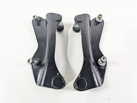 2020 Harley Touring FLTRK Road Glide 4-Point Docking Hardware Kit 52300354 {{ shop.shopifyCountryName }} - Mototech271