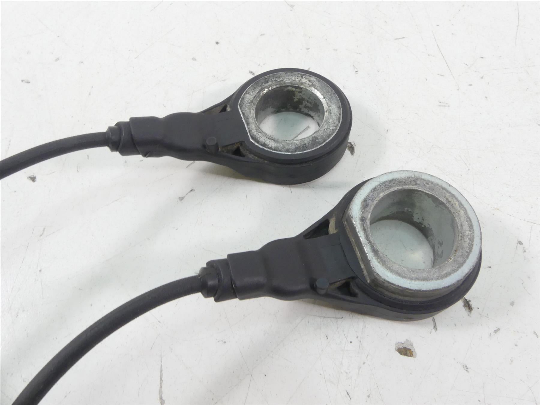 2013 Harley Touring FLHX Street Glide Abs Brake Wheel Sensors Set -Read 40614-08 {{ shop.shopifyCountryName }} - Mototech271