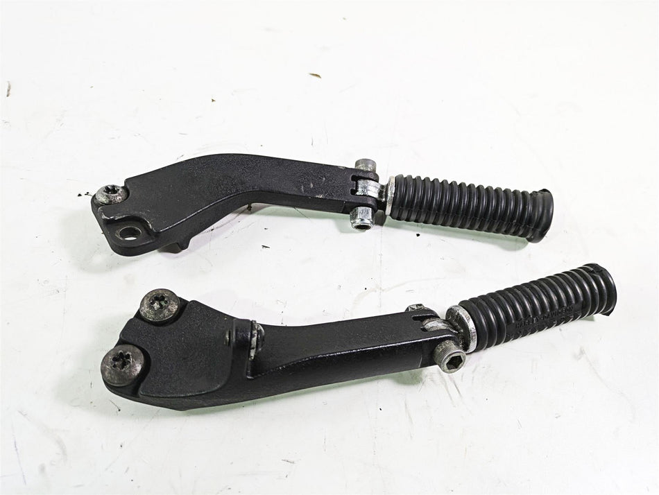 2016 Harley FXDL Dyna Low Rider Rear Passenger Footpeg Set 49224-06A 49230-06 {{ shop.shopifyCountryName }} - Mototech271