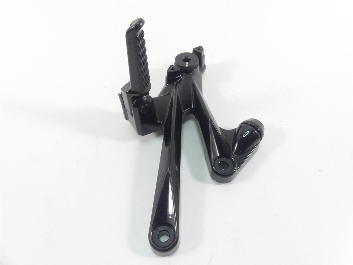 2012 Kawasaki ZX1400 ZX14R Ninja Rear Right Passenger Footpeg Peg 35063-0782 {{ shop.shopifyCountryName }} - Mototech271