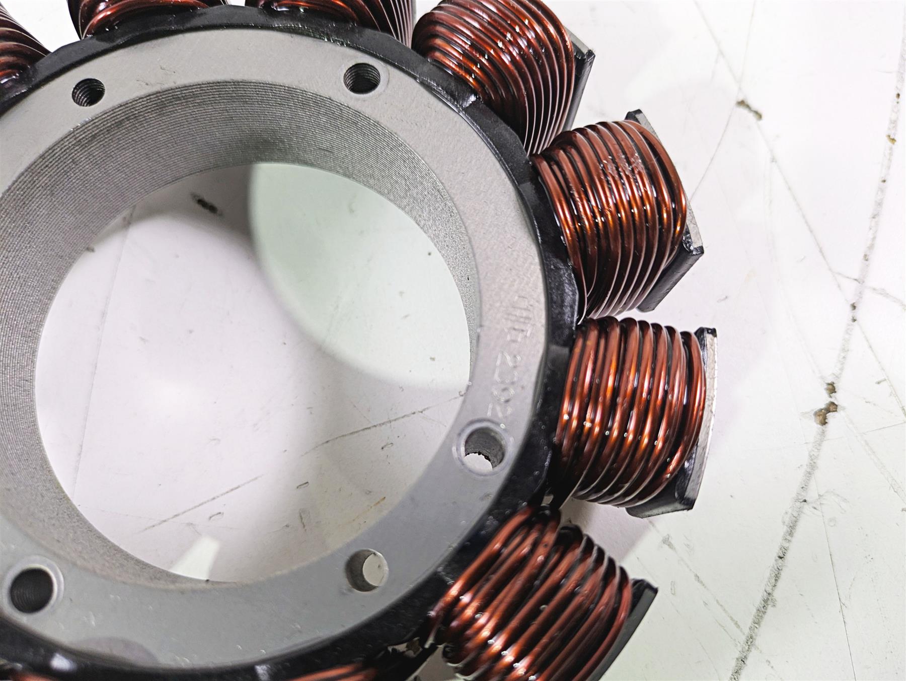 2003 Harley Touring FLHTCUI E-Glide 100th Stator Alternator Generator 29987-02A {{ shop.shopifyCountryName }} - Mototech271