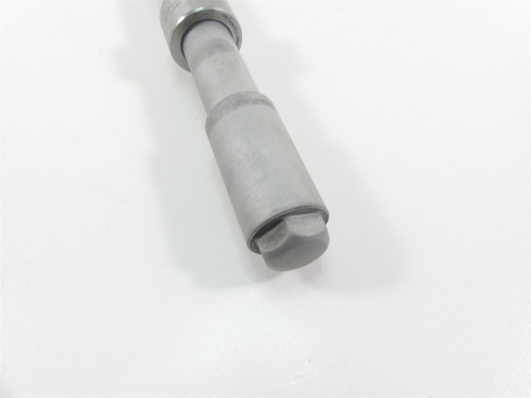 2016 Honda VT1300 CRG Stateline Straight Front Wheel Spindle Axle 44301-MFY-A00 {{ shop.shopifyCountryName }} - Mototech271
