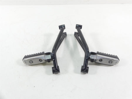 2019 Moto Guzzi V7 III Stone 750 Rear Passenger Footpeg Set 2B003190 2B003189 {{ shop.shopifyCountryName }} - Mototech271