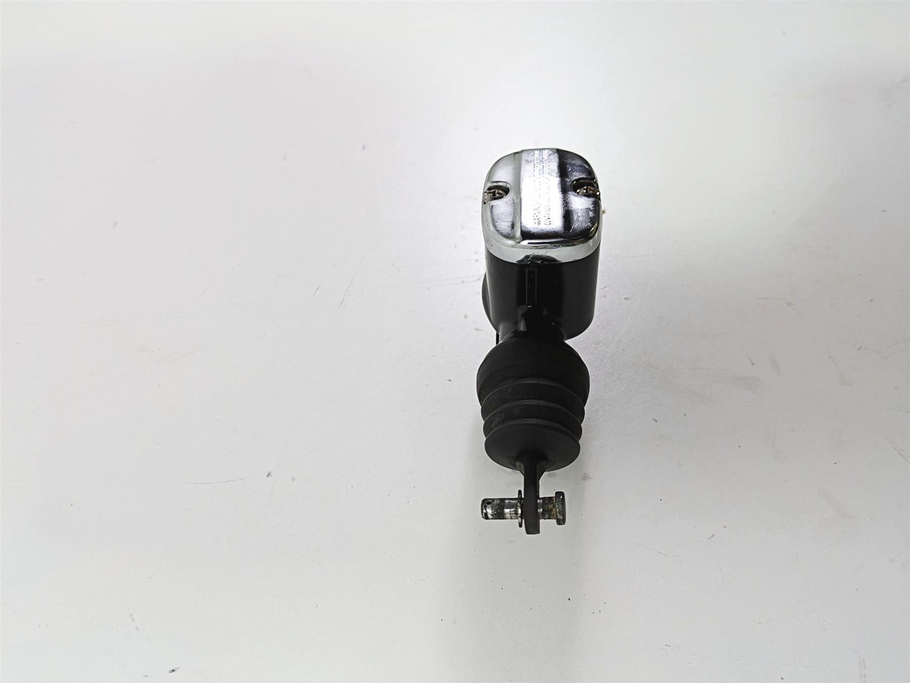 2010 Harley Touring FLHX Street Glide Rear Brake Master Cylinder 41763-08C {{ shop.shopifyCountryName }} - Mototech271