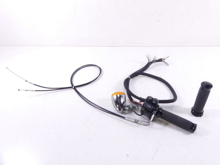 2009 Harley FXDF Dyna Fat Bob Right Throttle Control Switch & Blinker 71684-06A {{ shop.shopifyCountryName }} - Mototech271