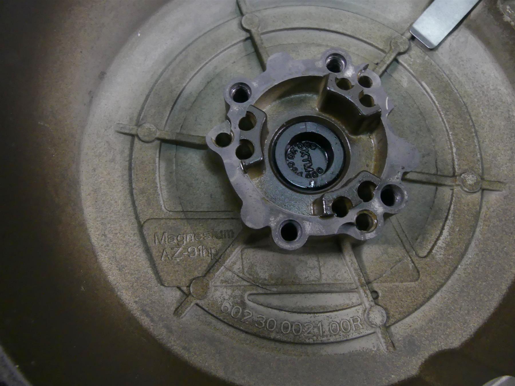 2015 KTM 1290 Adventure Engine Stator Alternator Cover 60230002100 {{ shop.shopifyCountryName }} - Mototech271