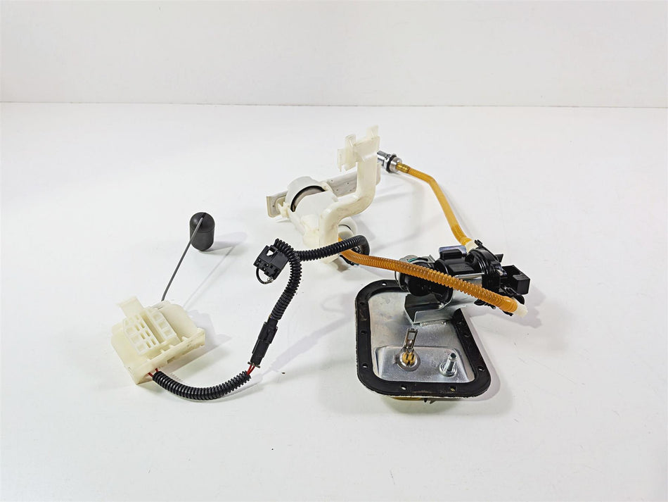 2014 Harley FXSB Softail Breakout Fuel Gas Petrol Pump - Tested 75252-11A-Mototech271
