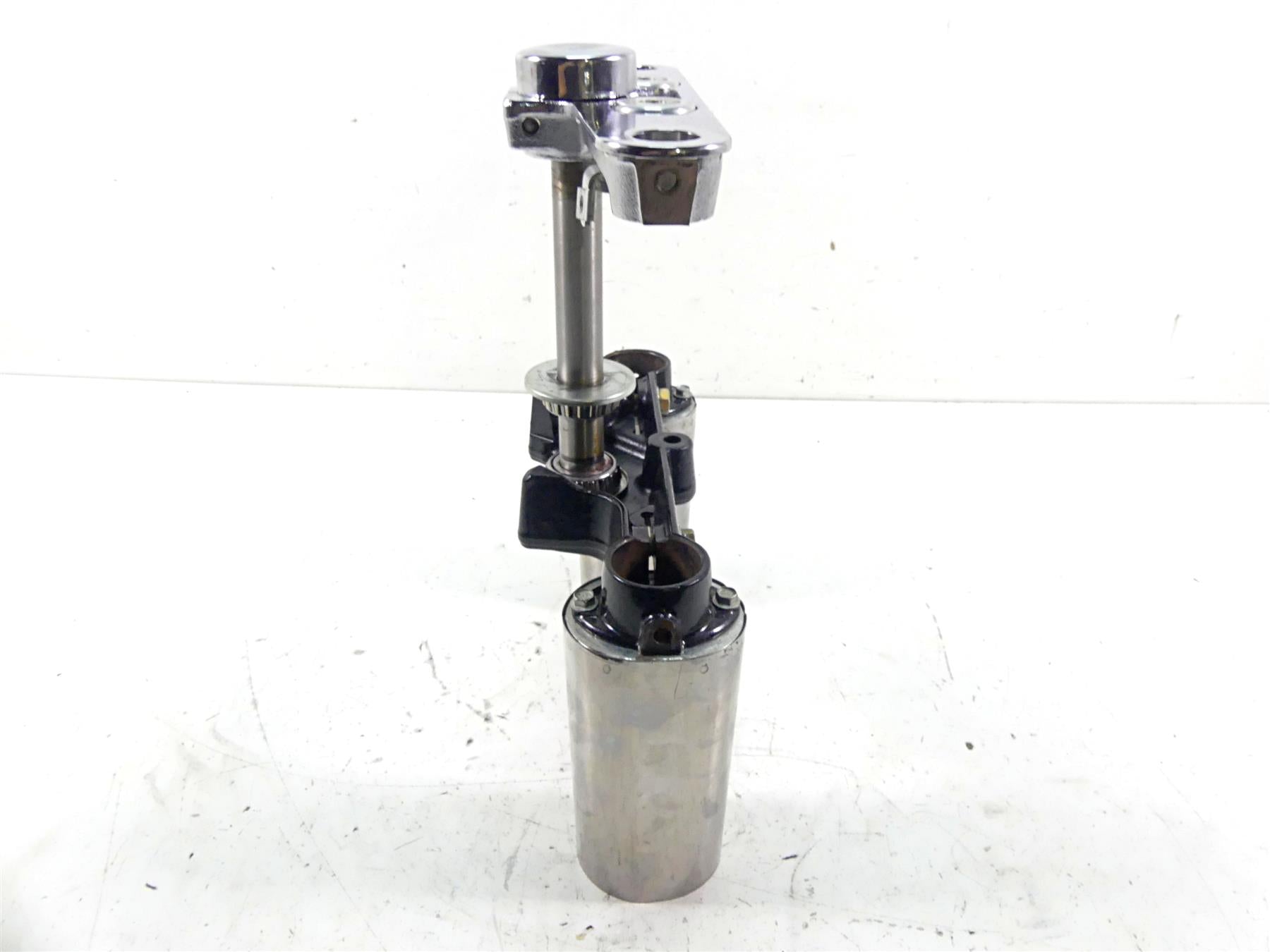 2011 Harley Softail FLSTF Fat Boy Upper Lower 41mm Triple Tree Set 45605-00A {{ shop.shopifyCountryName }} - Mototech271