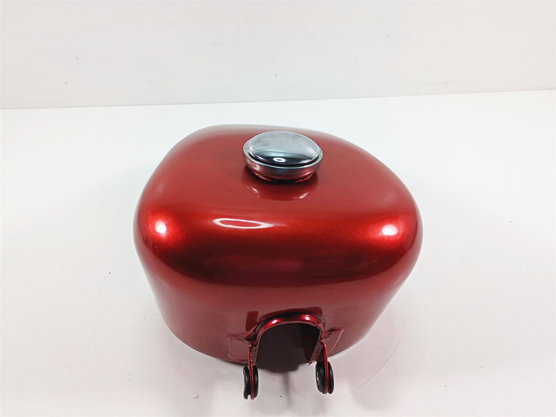 1986 Harley Sportster XLH 883 Fuel Gas Petrol Tank Candy Red - Read 61023-83D {{ shop.shopifyCountryName }} - Mototech271