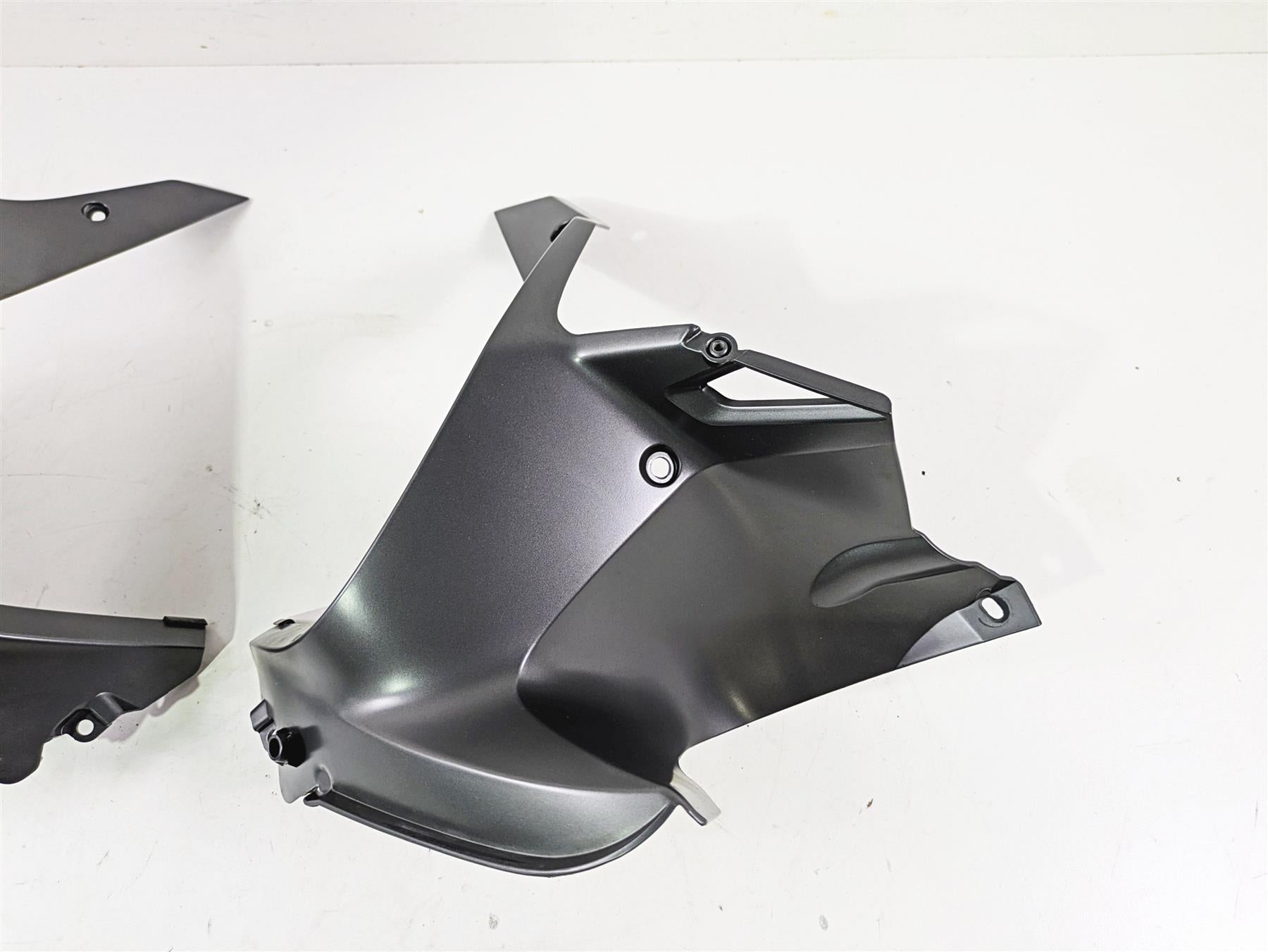 2015 BMW R1200 GS Adv K51 Side Infill Lower Fairing Set 46638536937 46638536938 {{ shop.shopifyCountryName }} - Mototech271