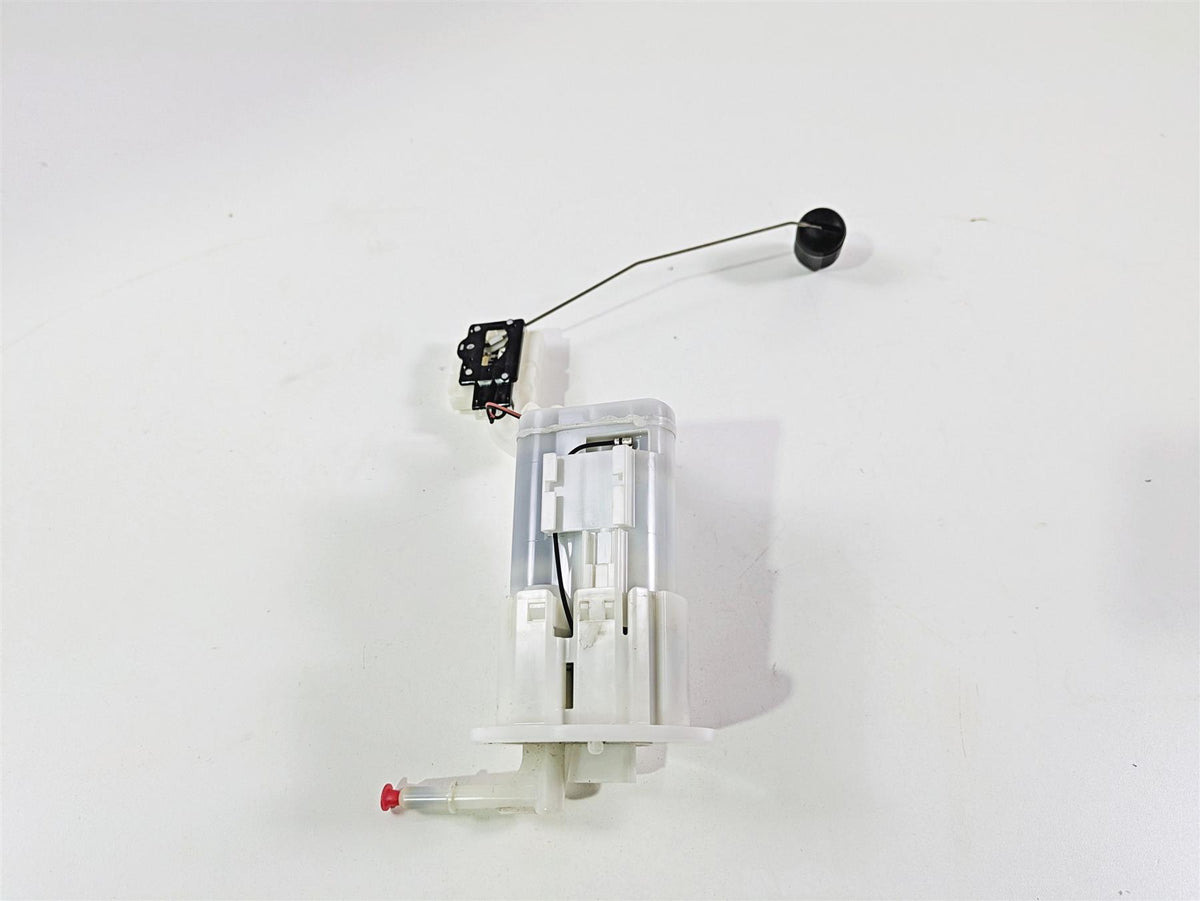 2023 Suzuki GSX1300 RR Hayabusa Fuel Gas Petrol Pump - Tested 15100-17K00 {{ shop.shopifyCountryName }} - Mototech271