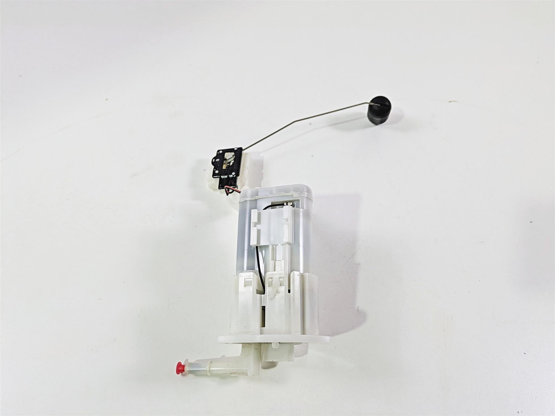 2023 Suzuki GSX1300 RR Hayabusa Fuel Gas Petrol Pump - Tested 15100-17K00 {{ shop.shopifyCountryName }} - Mototech271