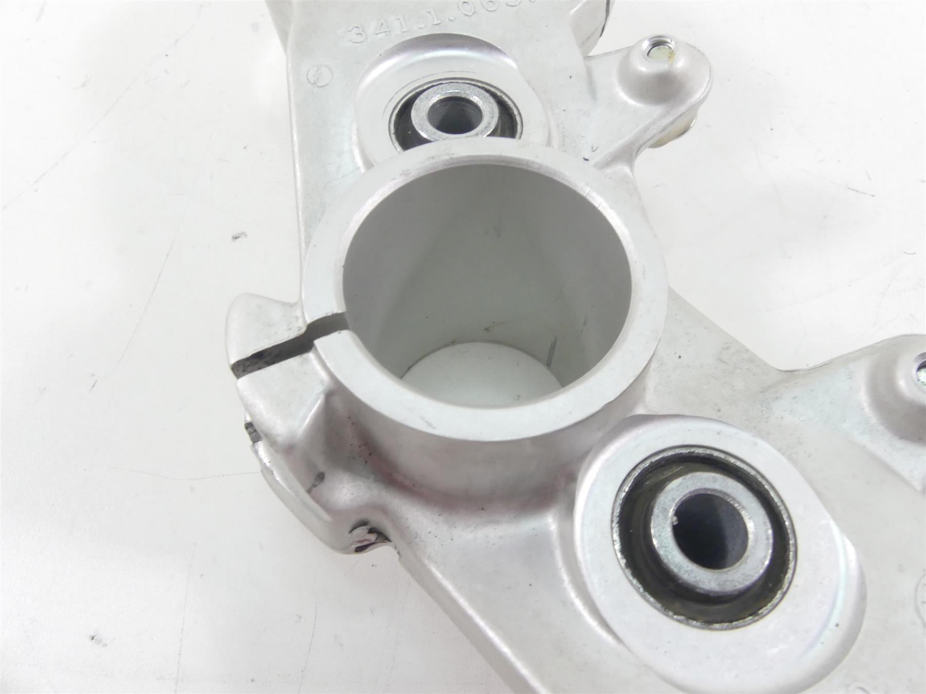2008 Ducati Hypermotard 1100 Upper Triple Tree Steering Clamp 57mm 34110651A {{ shop.shopifyCountryName }} - Mototech271