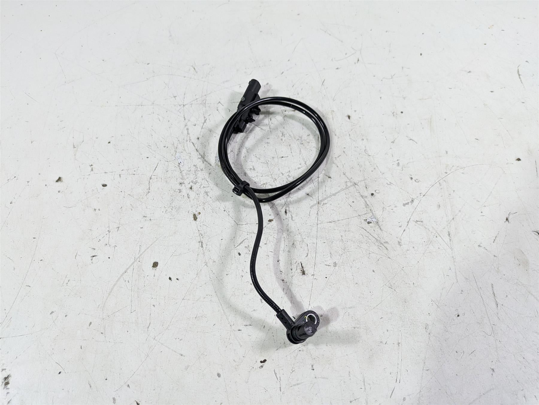2022 BMW R1250 RT K052 Front Abs Brake Wheel Speed Sensor 34529443105 {{ shop.shopifyCountryName }} - Mototech271