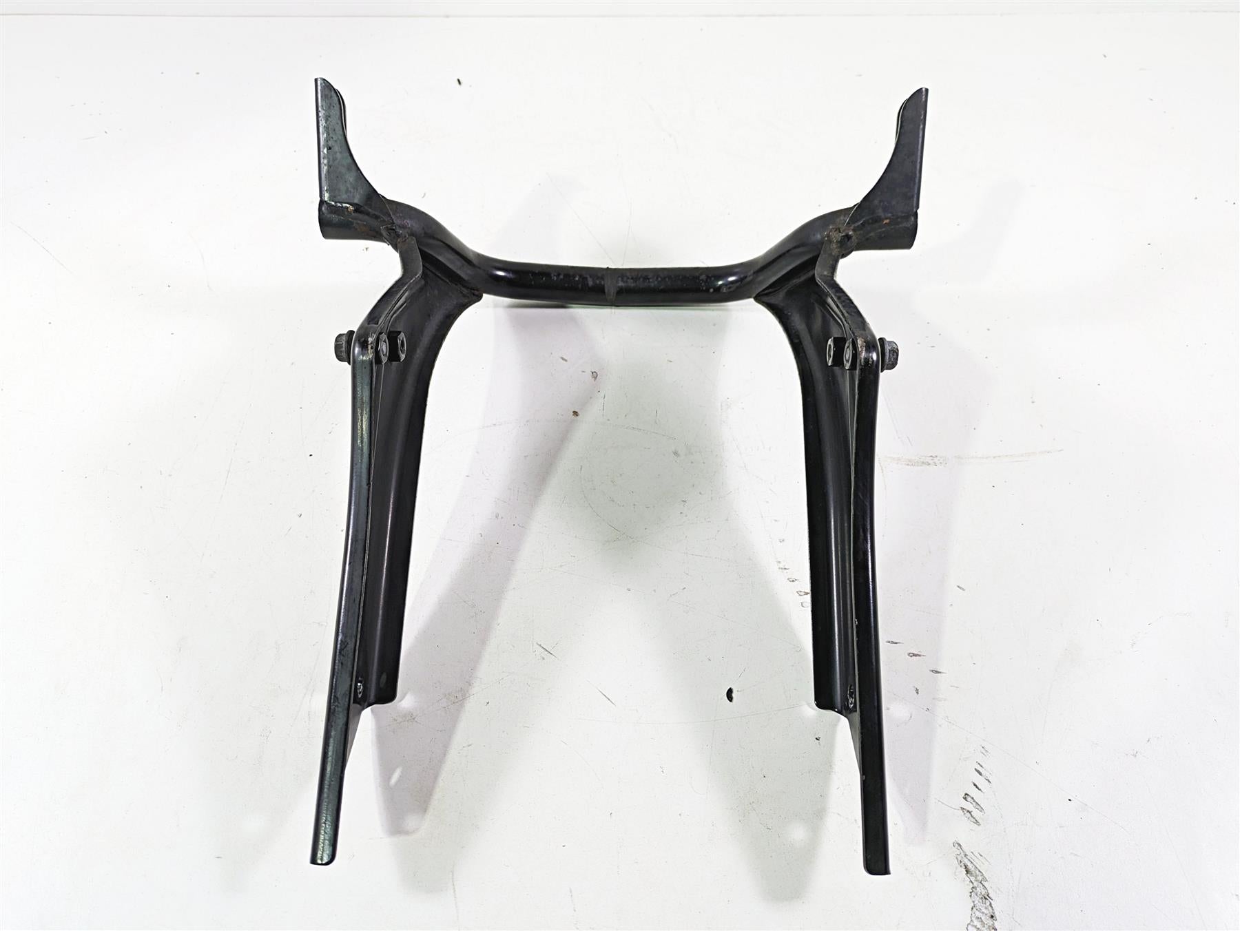 2018 Indian Chieftain Dark Horse Rear Fender Metal Support 1023005 1024636 {{ shop.shopifyCountryName }} - Mototech271
