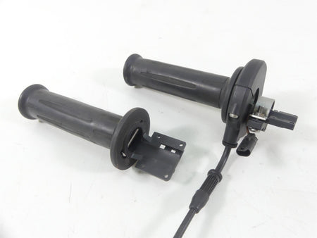 2009 BMW R1200GS K25 Right Control Switch Start Stop Heat Throttle 61317694982 {{ shop.shopifyCountryName }} - Mototech271