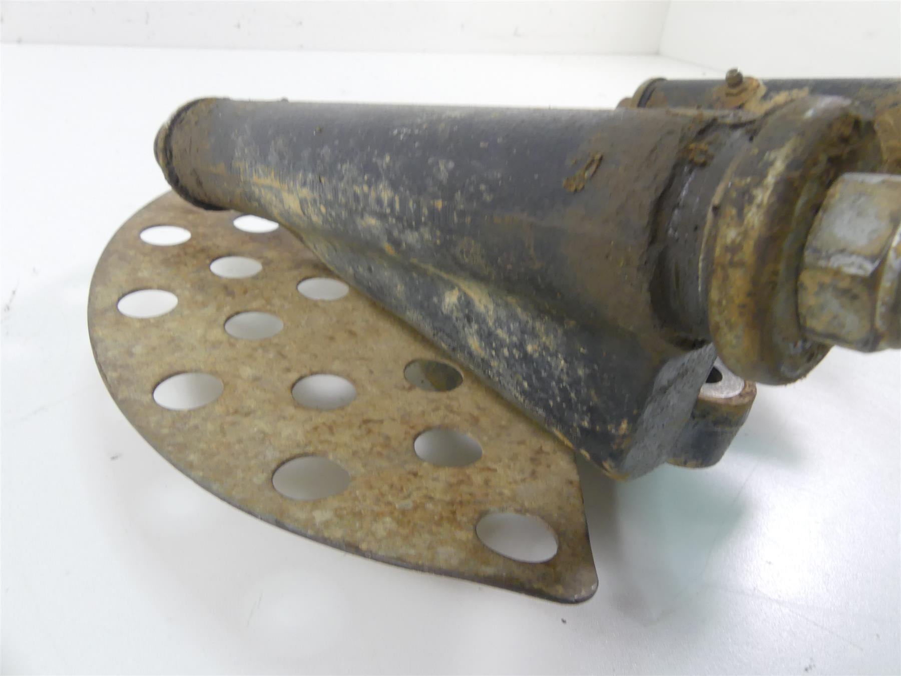 2016 Yamaha YXZ1000 R EPS SE Right Rear Wheel Spindle Knuckle 2HC-F532F-02-00 {{ shop.shopifyCountryName }} - Mototech271