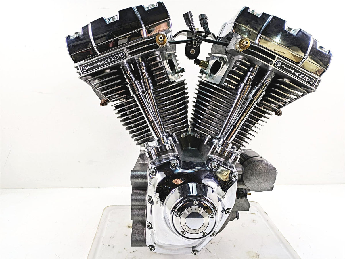 2009 Harley Dyna FXDFSE CVO Fat Bob Runnin 110ci SE Engine - Video 19839-10C {{ shop.shopifyCountryName }} - Mototech271