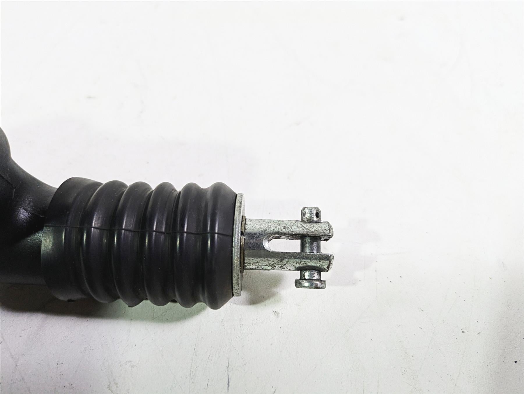 2008 Harley FLSTSB Cross Bones Rear Brake Master Cylinder 41767-05E {{ shop.shopifyCountryName }} - Mototech271