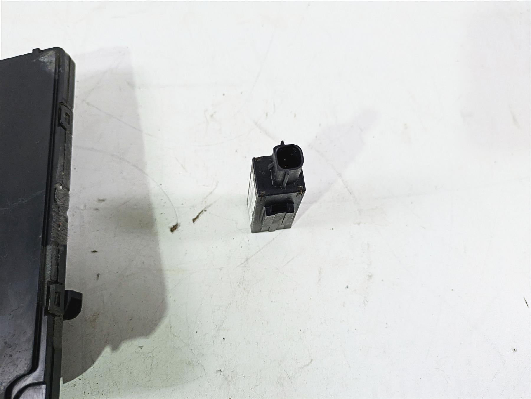 2018 Harley FXBR Softail Breakout Bcm Security Y-Axis Module - No Fob 41000349C {{ shop.shopifyCountryName }} - Mototech271