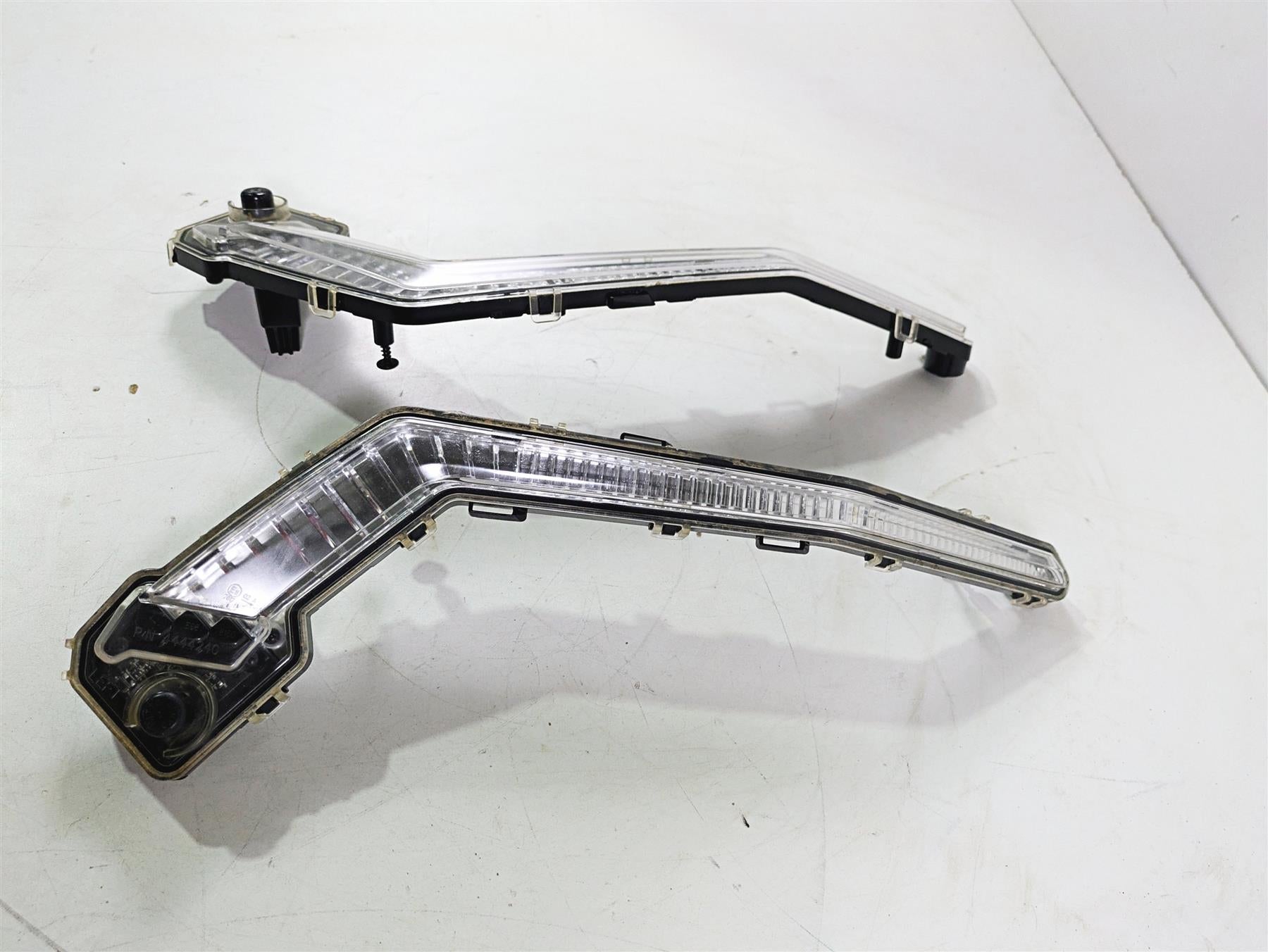 2018 Can Am Maverick X3 XRC Turbo R Front Signature Running Light Set 710004994 {{ shop.shopifyCountryName }} - Mototech271