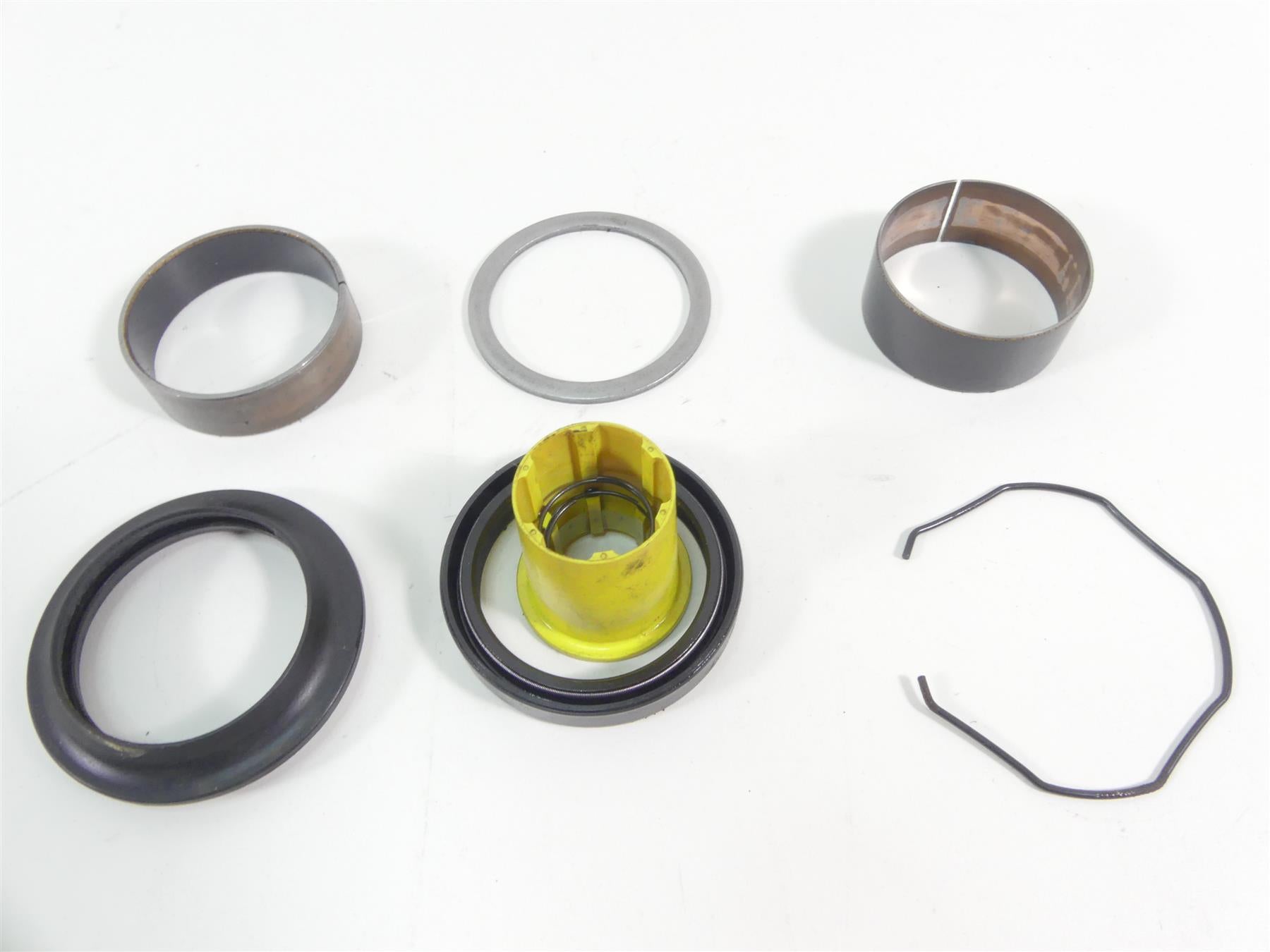 2016 Indian Chief Dark Horse Front Fork Internals Inner Parts Spring 2205162 {{ shop.shopifyCountryName }} - Mototech271