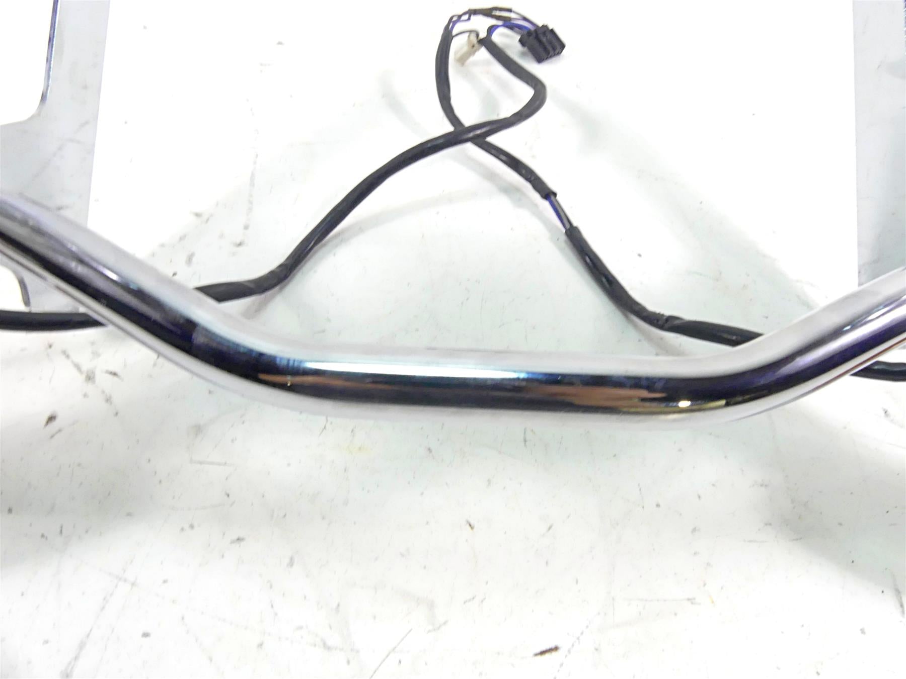 2010 Harley Touring FLHRC Road King Front Spotlight Blinker Bar -Read 68712-94A {{ shop.shopifyCountryName }} - Mototech271