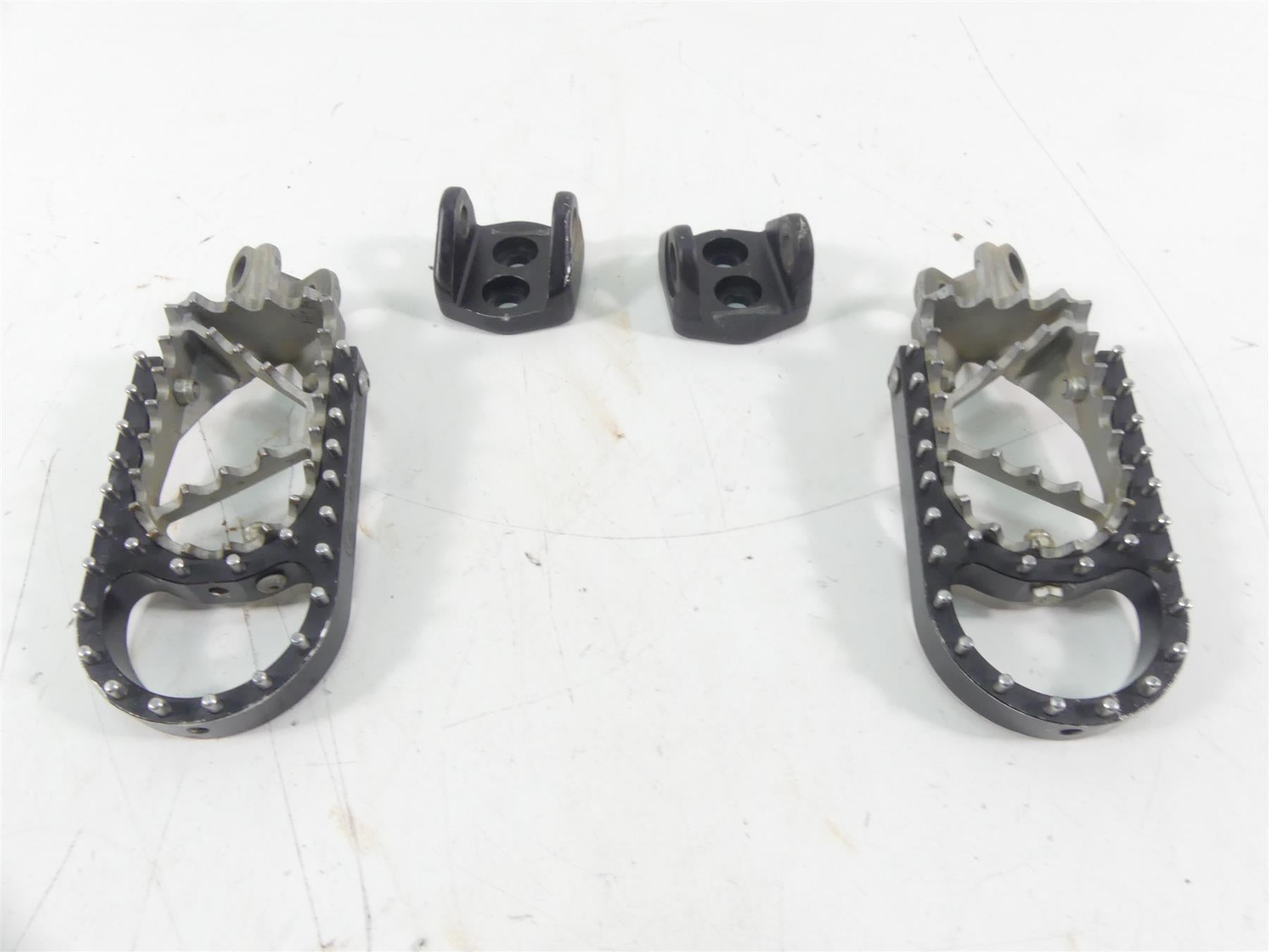 2015 KTM 1190 Adventure R Front Driver Rider Footpeg + Extension Set 78003040050 {{ shop.shopifyCountryName }} - Mototech271