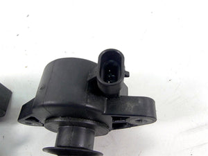 2005 Harley VRSCSE CVO V-Rod Delphi Ignition Coils Stick Coil Set 32477-01A