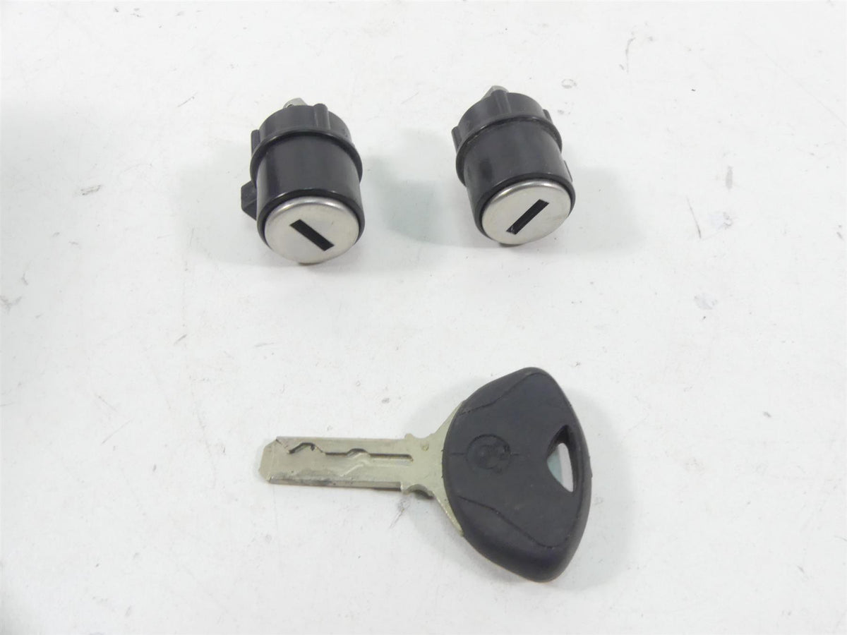 2015 BMW R1200RT K52 Hands Free Ignition Switch Key Lock Set - Read 8554655 {{ shop.shopifyCountryName }} - Mototech271