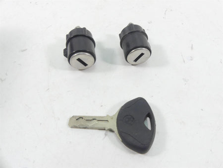 2015 BMW R1200RT K52 Hands Free Ignition Switch Key Lock Set - Read 8554655 {{ shop.shopifyCountryName }} - Mototech271