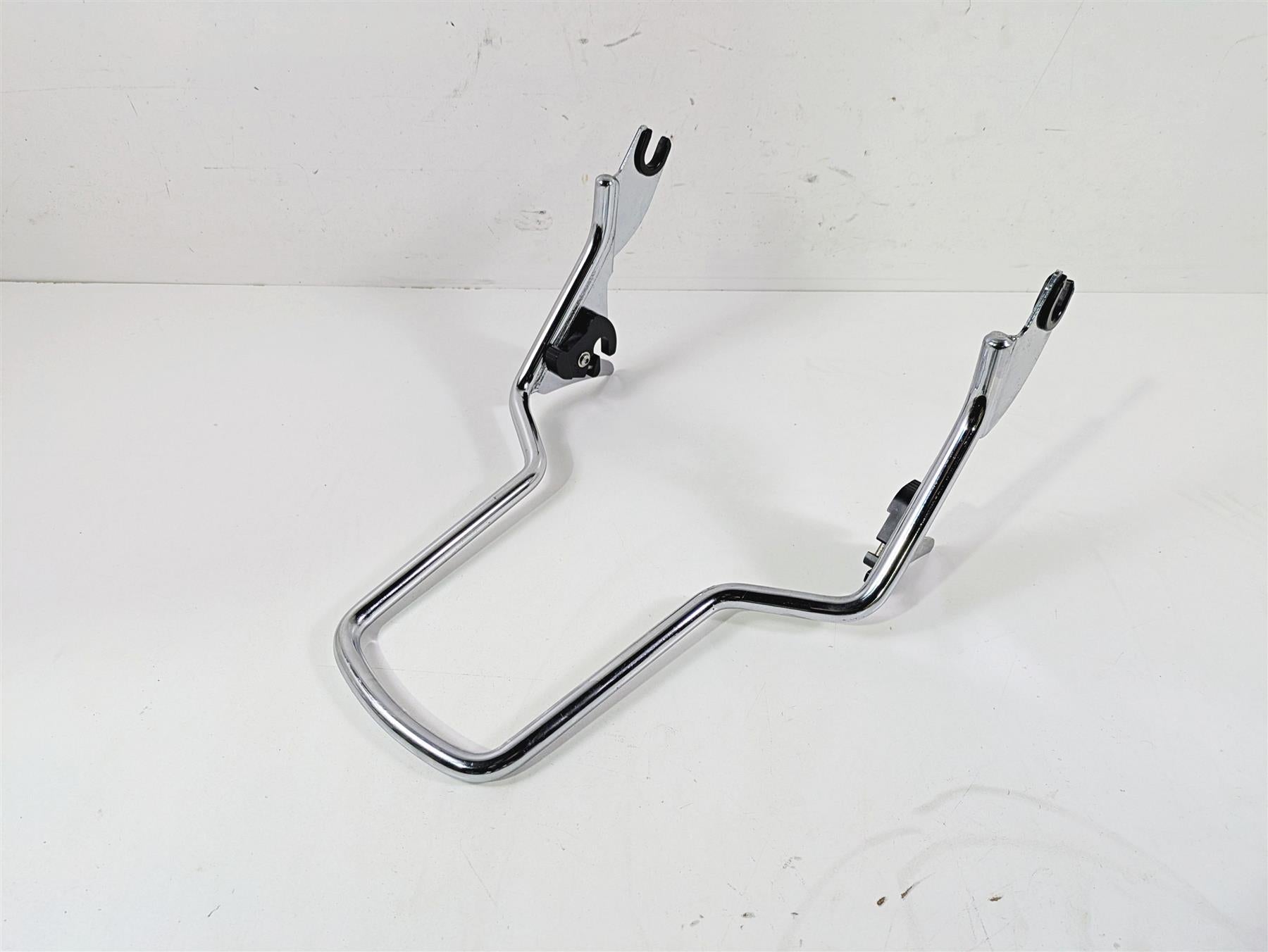 2009 Harley Touring FLHX Street Glide Sissy Bar 13.5" + Quick Release 52627-09A {{ shop.shopifyCountryName }} - Mototech271