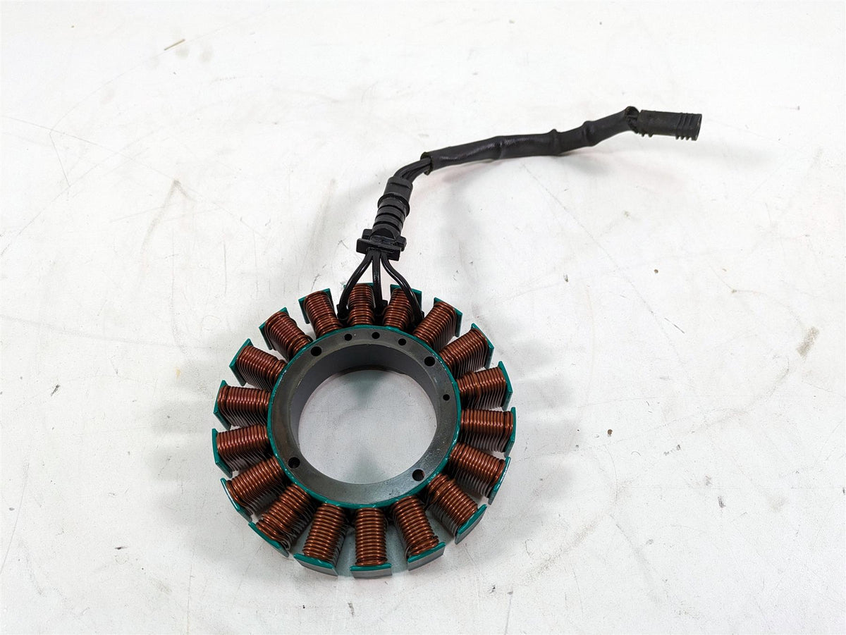 2006 Harley Touring FLHTCUI Electra Glide Stator Alternator Generator 29987-06D {{ shop.shopifyCountryName }} - Mototech271