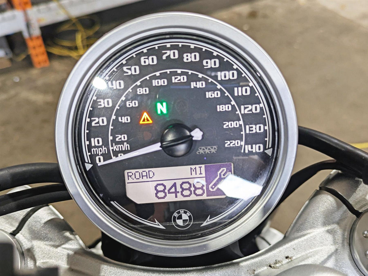 2023 BMW R nineT Scrambler K23 Speedometer Gauge Instrument 8k Only 62111691264 {{ shop.shopifyCountryName }} - Mototech271