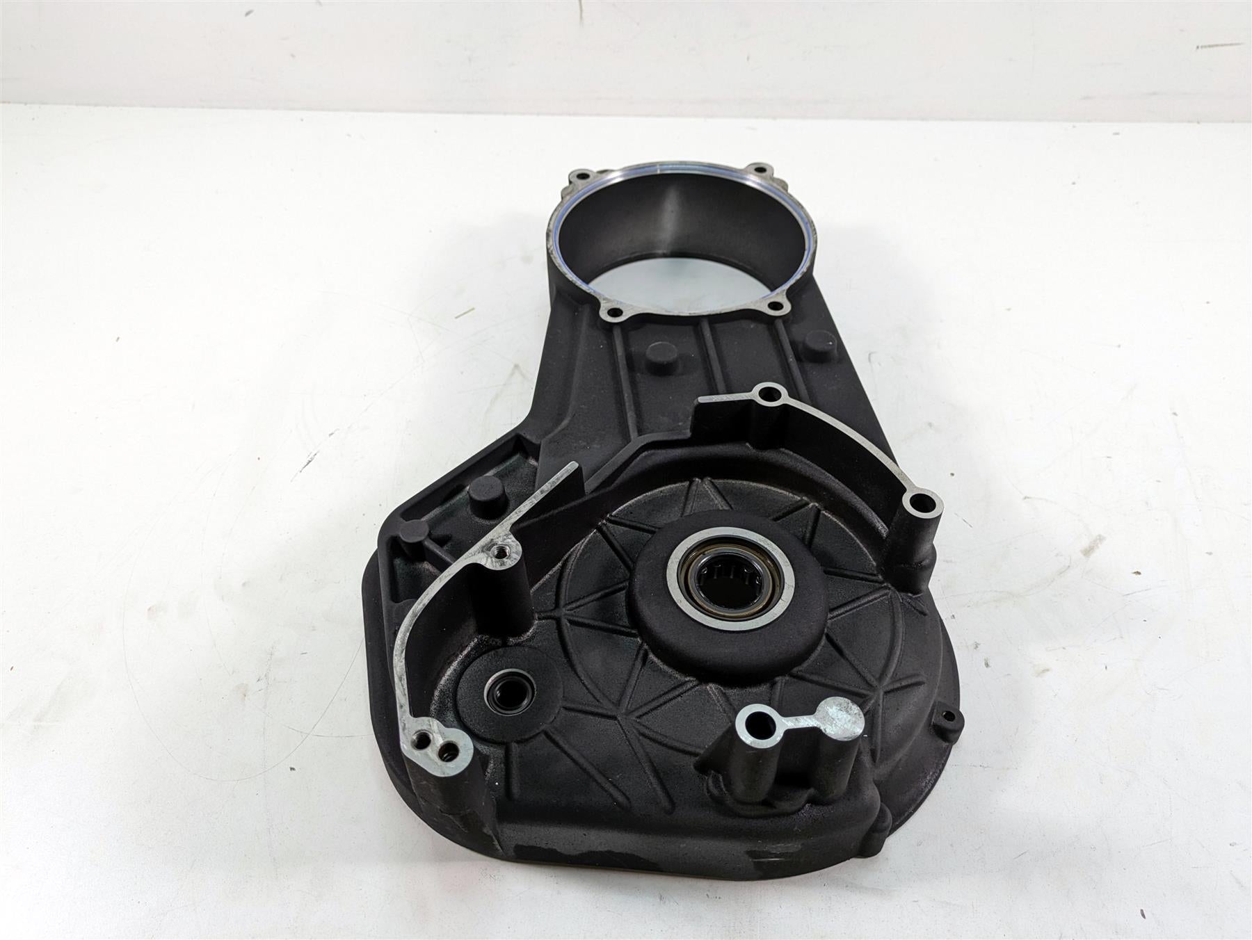 2006 Harley Touring FLHTCUI Electra Glide Inner Primary Drive Cover 60677-01C {{ shop.shopifyCountryName }} - Mototech271