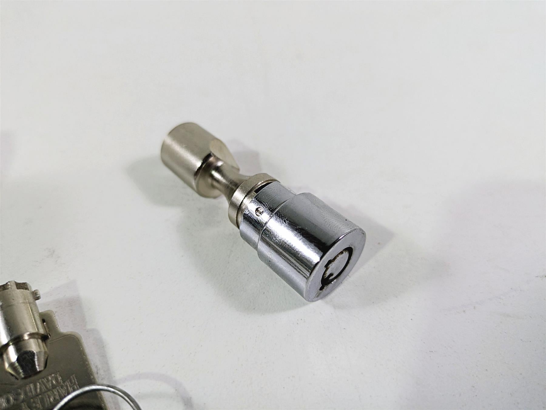 2009 Harley FLSTSB Cross Bones Ignition Switch Key Fork Lock Set 71450-04 {{ shop.shopifyCountryName }} - Mototech271
