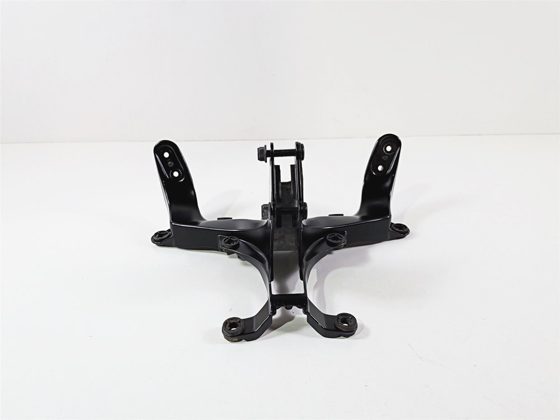 2008 Yamaha YZF R1 RN19 Front Stay Holder Carrier 4C8-28356-00-00 {{ shop.shopifyCountryName }} - Mototech271