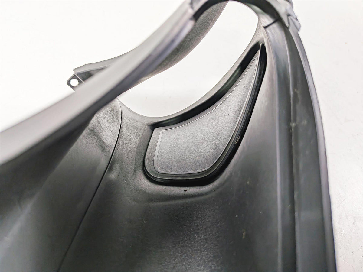 2015 Harley Touring FLTRUSE CVO Road Glide Left Air Duct Vent Ram Scoop 29200072-Mototech271